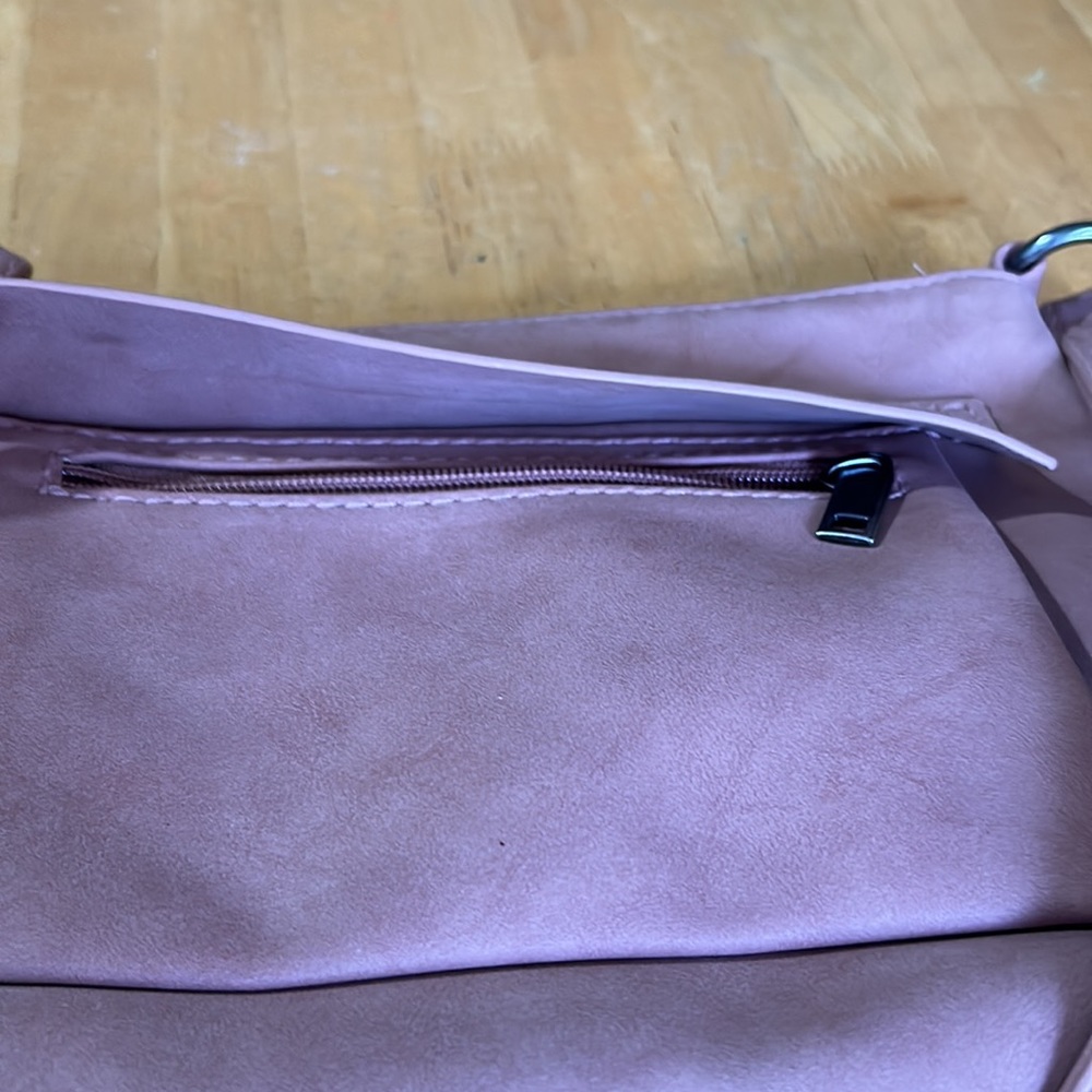 Pink Universal Thread Bag - Picture 5 of 5